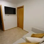Floor Perfect For Couples & Remote Work * ポルティマン