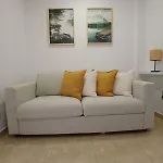 Floor Perfect For Couples & Remote Work アパート *