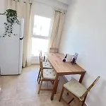 Floor Perfect For Couples & Remote Work * ポルティマン