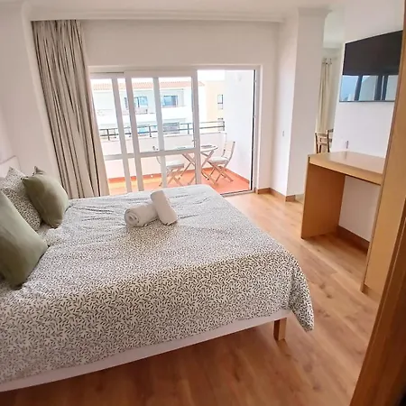 Floor Perfect For Couples & Remote Work Lägenhet