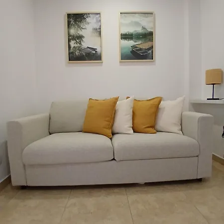 Floor Perfect For Couples & Remote Work Lägenhet *
